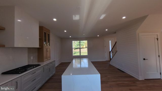 106 MARON RD, Hatfield, PA 19440