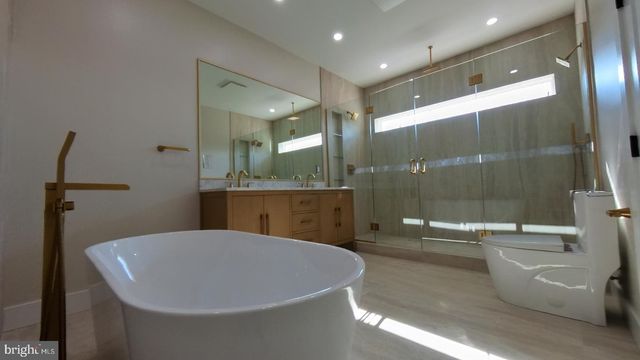 106 MARON RD, Hatfield, PA 19440