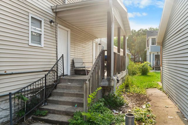1111 N 17th Avenue N, Minneapolis, MN 55411