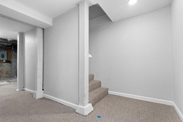 1111 N 17th Avenue N, Minneapolis, MN 55411