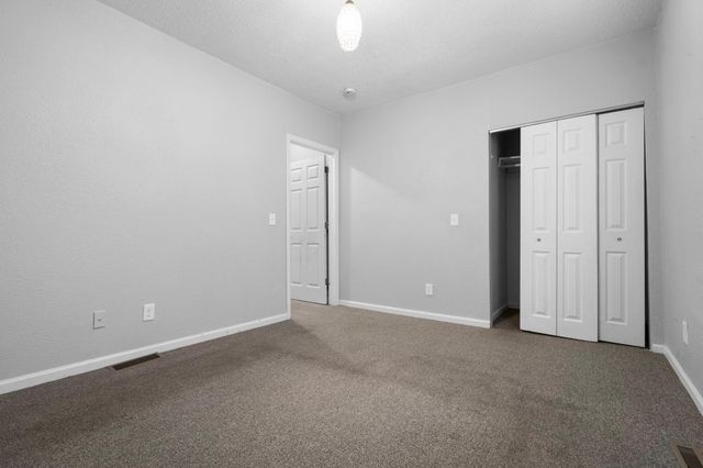 1111 N 17th Avenue N, Minneapolis, MN 55411