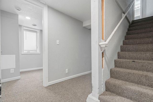 1111 N 17th Avenue N, Minneapolis, MN 55411