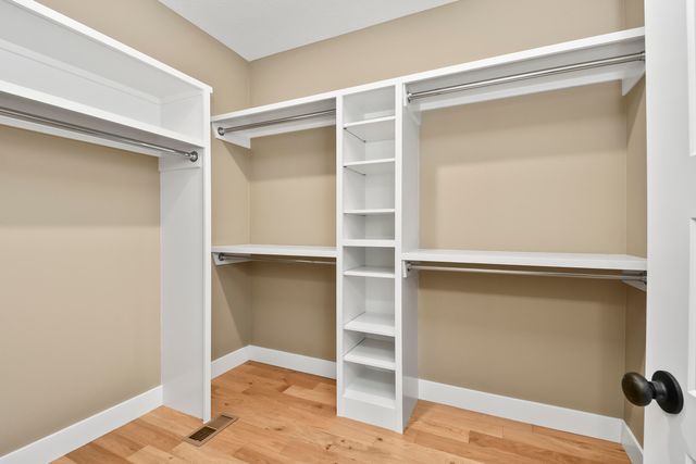 648 Panorama Drive, Cape Fair, MO 65624