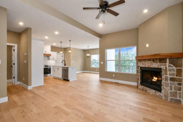 648 Panorama Drive, Cape Fair, MO 65624