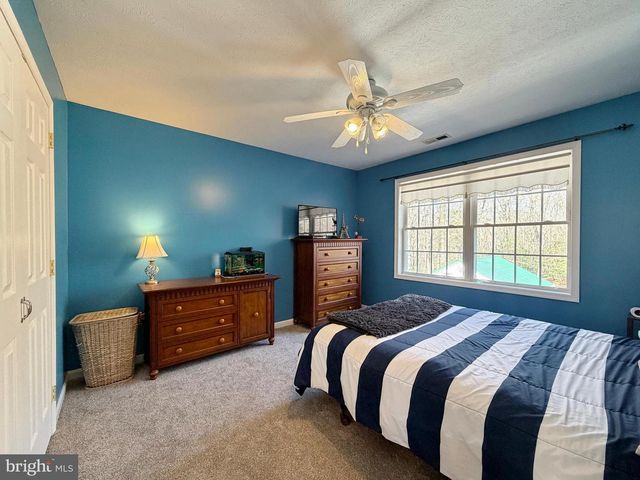 11340 DOBBINS LN, La Plata, MD 20646