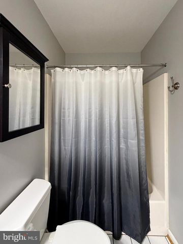 11340 DOBBINS LN, La Plata, MD 20646