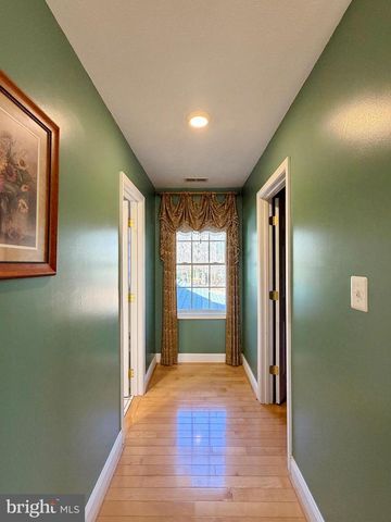 11340 DOBBINS LN, La Plata, MD 20646