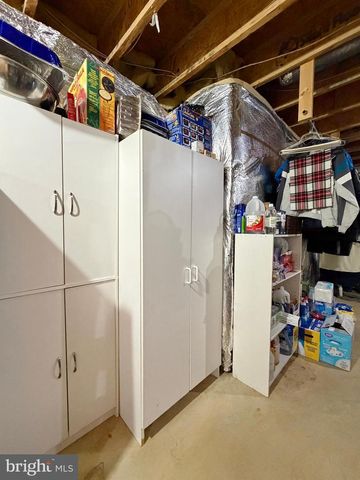 11340 DOBBINS LN, La Plata, MD 20646