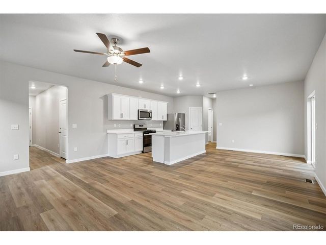 965 Cascade Falls St, Severance, CO 80550