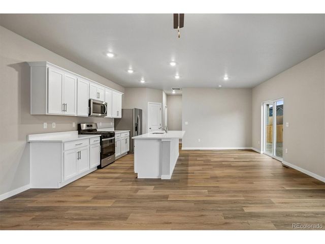 965 Cascade Falls St, Severance, CO 80550