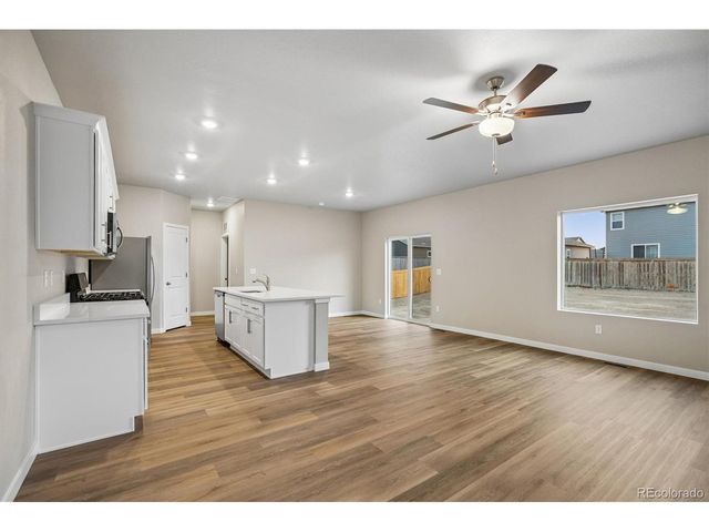 965 Cascade Falls St, Severance, CO 80550