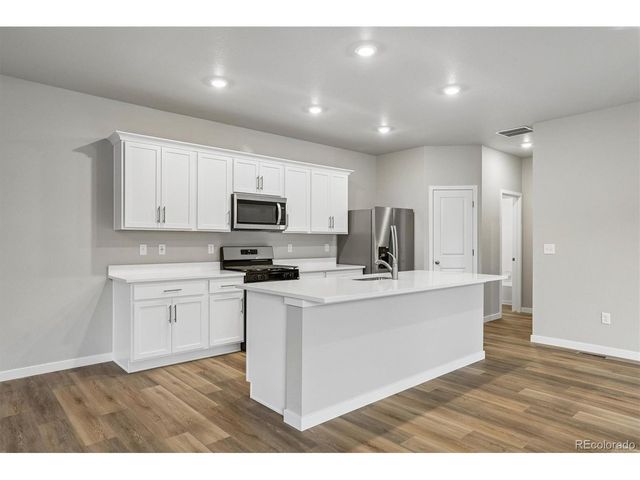 965 Cascade Falls St, Severance, CO 80550