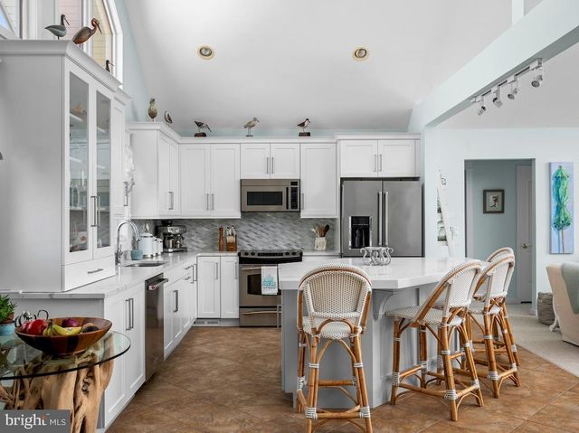 310 BEACH PLUM DR, Long Beach Township, NJ 08008