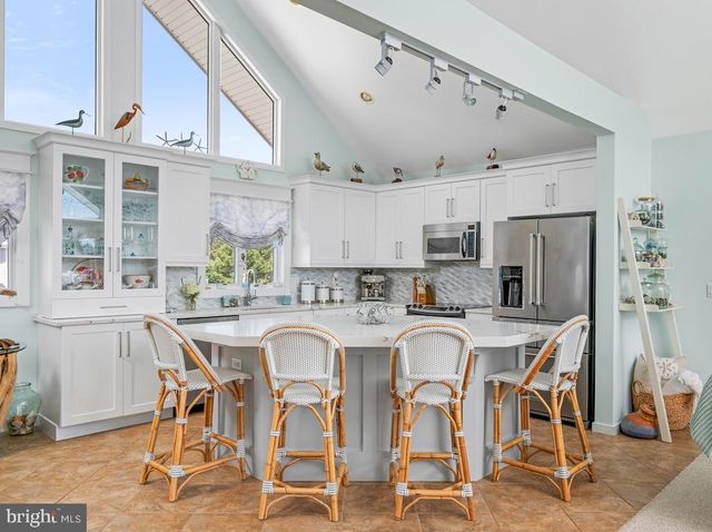 310 BEACH PLUM DR, Long Beach Township, NJ 08008
