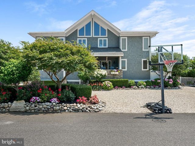 310 BEACH PLUM DR, Long Beach Township, NJ 08008