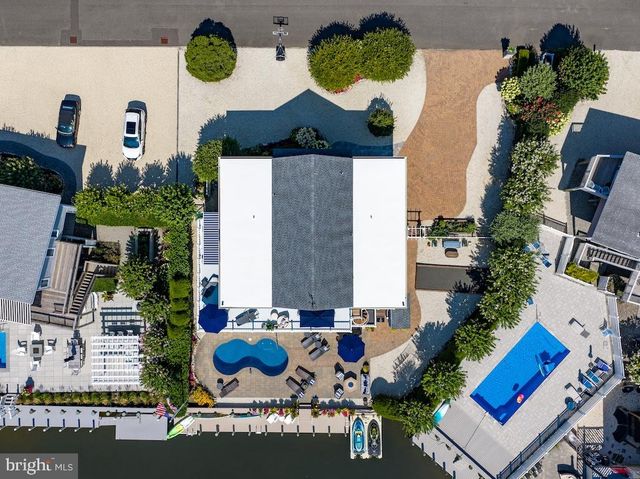 310 BEACH PLUM DR, Long Beach Township, NJ 08008