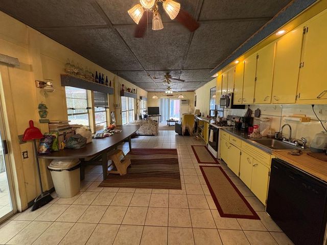 2153 Johnny Murphy, Dothan, AL 36301