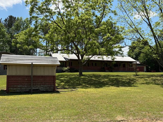 2153 Johnny Murphy, Dothan, AL 36301