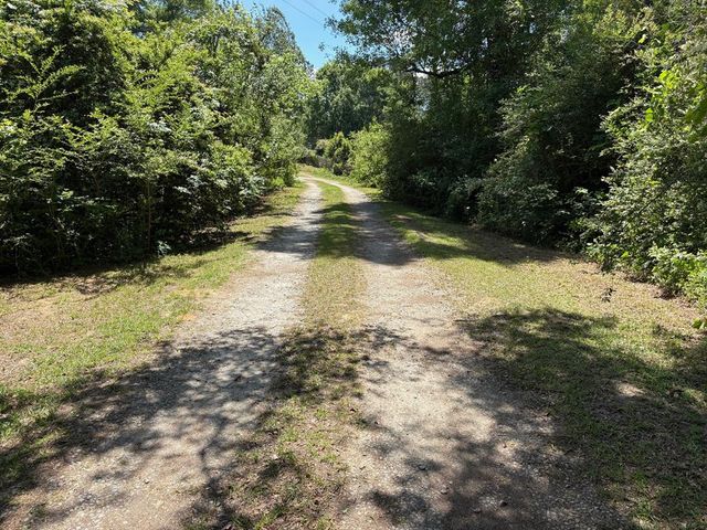 2153 Johnny Murphy, Dothan, AL 36301
