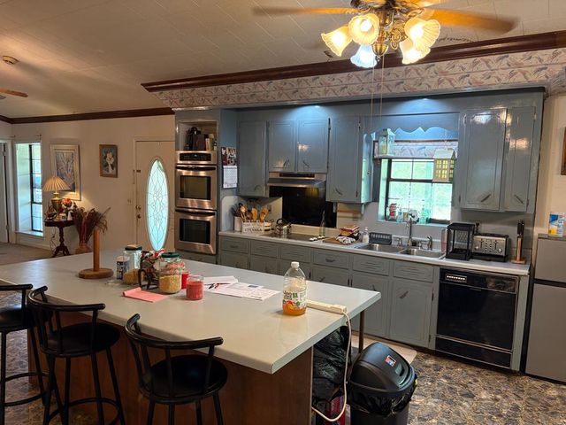 2153 Johnny Murphy, Dothan, AL 36301