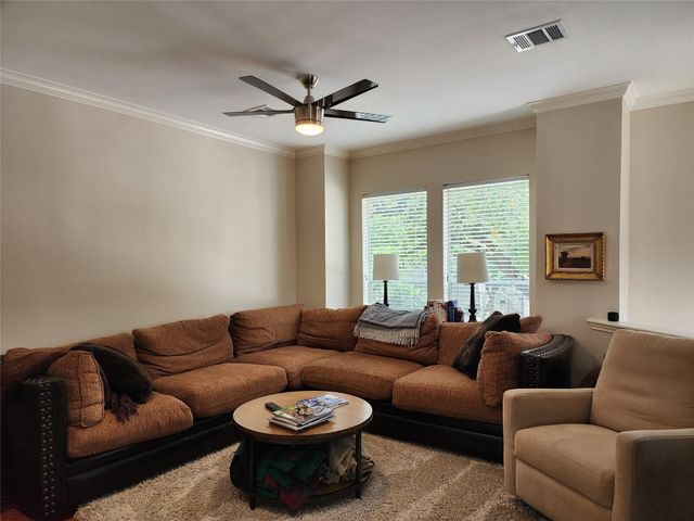 2722 Crawford Street, Houston, TX 77004
