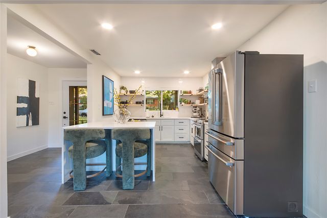 8731 Vinewood Drive, Dallas, TX 75228