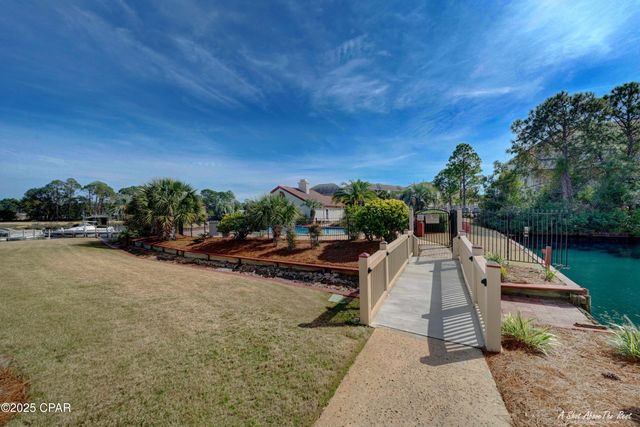 8730 Thomas Drive 410, Panama City, FL 32408