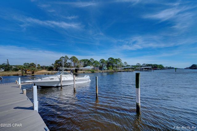 8730 Thomas Drive 410, Panama City, FL 32408