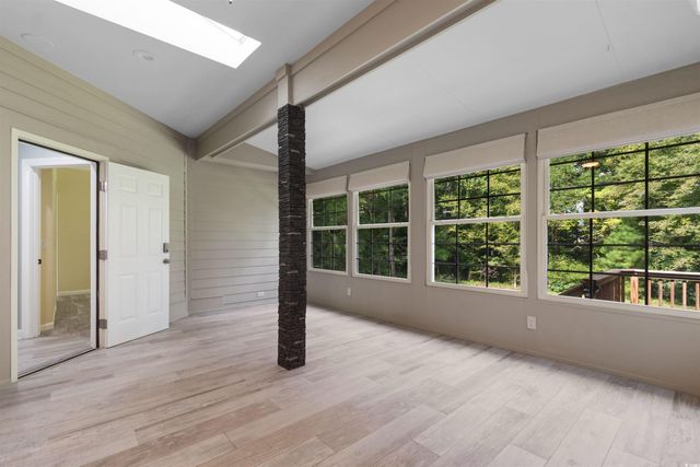 2544 Lake Vista Dr., Little River, SC 29566