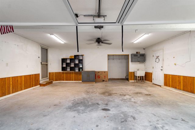 2544 Lake Vista Dr., Little River, SC 29566