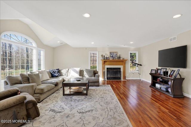 12 Tall Woods Drive, Manalapan, NJ 07726