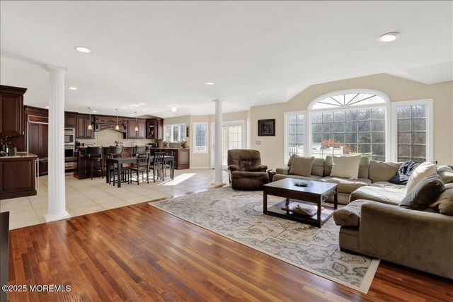 12 Tall Woods Drive, Manalapan, NJ 07726