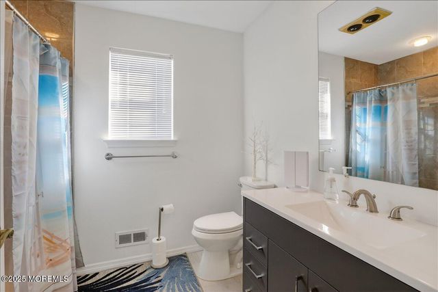 12 Tall Woods Drive, Manalapan, NJ 07726