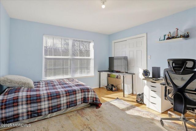 12 Tall Woods Drive, Manalapan, NJ 07726