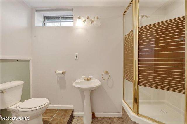 12 Tall Woods Drive, Manalapan, NJ 07726