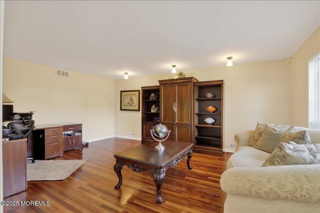 12 Tall Woods Drive, Manalapan, NJ 07726