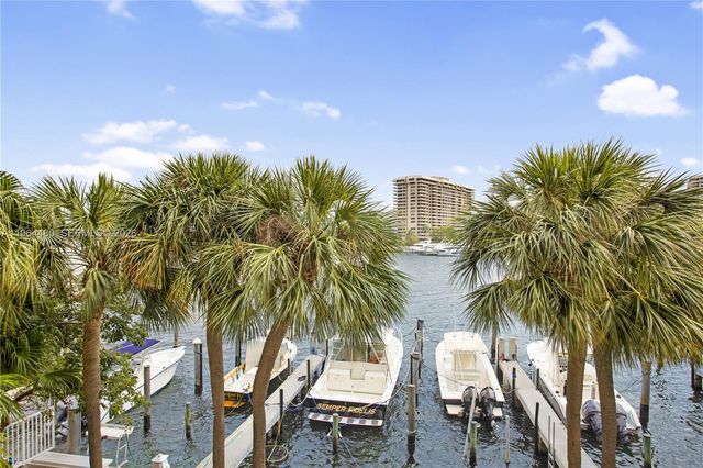 1700 S Bayshore Ln 3A, Coconut Grove, FL 33133