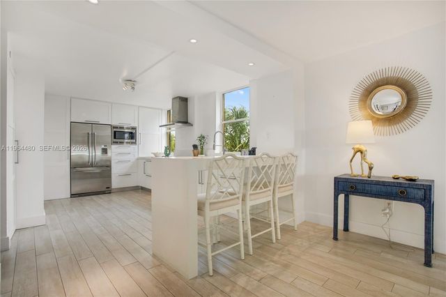 1700 S Bayshore Ln 3A, Coconut Grove, FL 33133