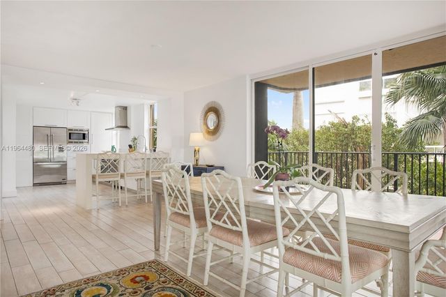 1700 S Bayshore Ln 3A, Coconut Grove, FL 33133