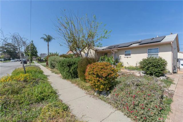 6123 Edgefield Street, Lakewood, CA 90713