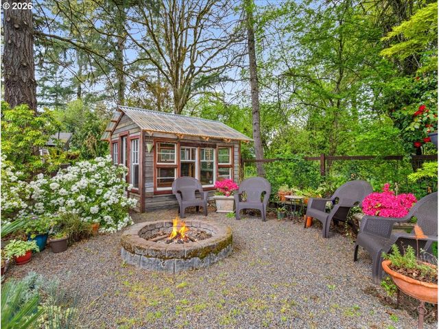 6025 CARMAN Dr, Lake Oswego, OR 97035