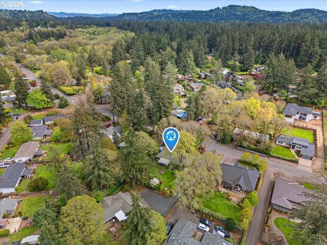 6025 CARMAN Dr, Lake Oswego, OR 97035