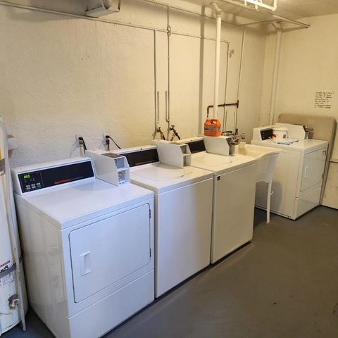 737 Hillside Boulevard, Daly City, CA 94014