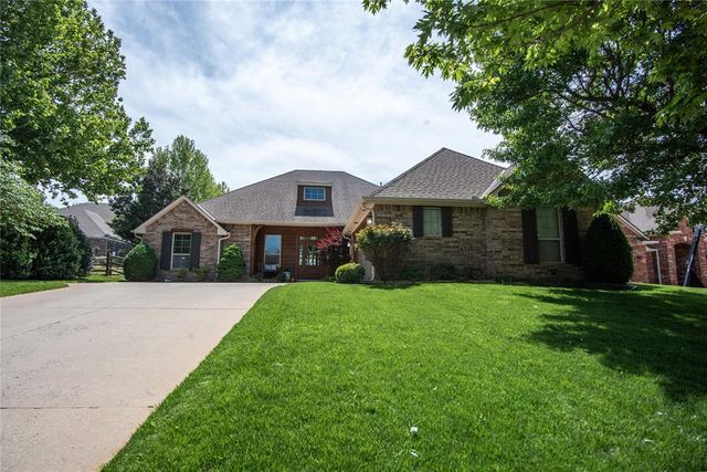 640 Wildmeadow Drive, Edmond, OK 73003