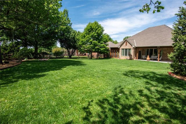 640 Wildmeadow Drive, Edmond, OK 73003