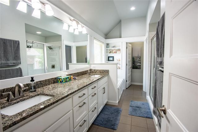 640 Wildmeadow Drive, Edmond, OK 73003