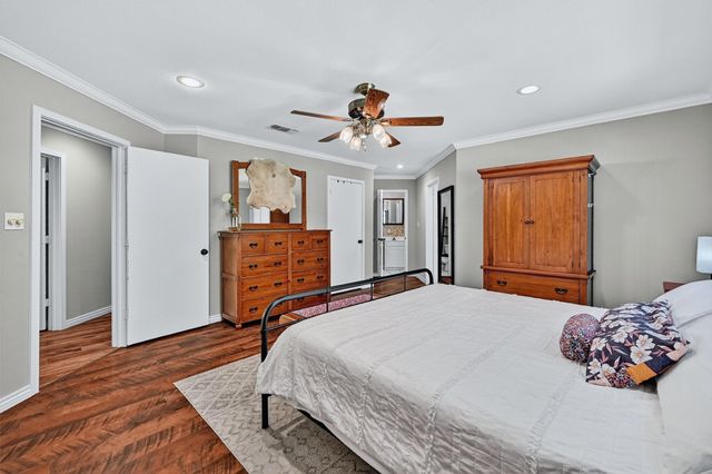 1246 Kiowa Drive W, Lake Kiowa, TX 76240