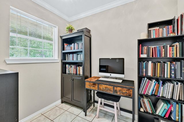 1246 Kiowa Drive W, Lake Kiowa, TX 76240