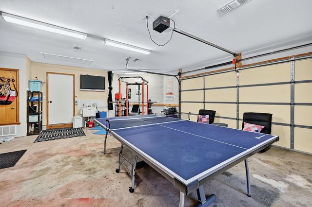 1246 Kiowa Drive W, Lake Kiowa, TX 76240