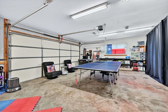 1246 Kiowa Drive W, Lake Kiowa, TX 76240